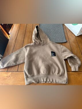 Boys Zara hoody size 6